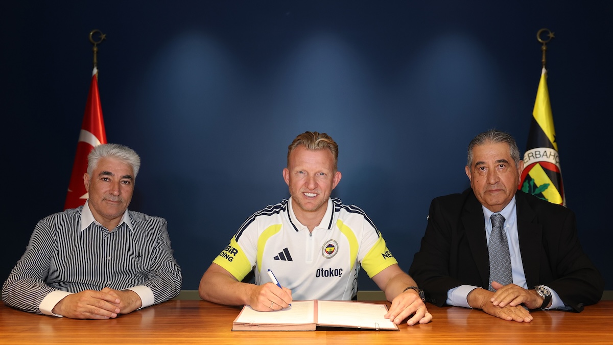 Zurück in Kadiköy! Fenerbahce holt Kultfigur Dirk Kuyt für die Meistermission zurück