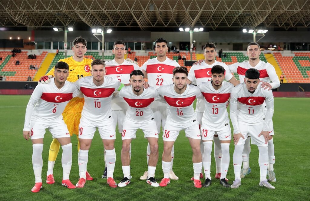 Historischer Millionen-Deal: OSC Lille schnappt sich türkischen U21-Nationalspieler Basar Önal