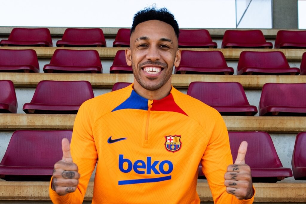 Süper Lig-Aufsteiger Corum FK lockt Weltstar Aubameyang und Karagümrük schnappt sich Cenk Tosun! Süper Lig-Aufsteiger Corum FK lockt Weltstar Aubameyang und Karagümrük schnappt sich Cenk Tosun!