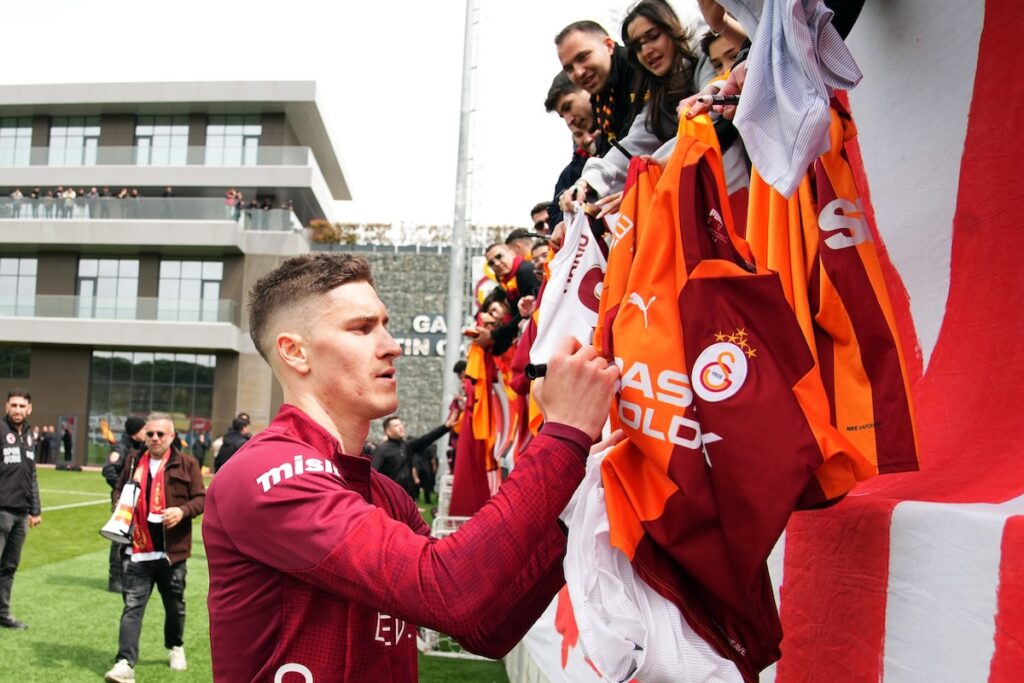 Fans aufgepasst: Galatasaray kommt nach Österreich und Millionen-Poker um Virgil van Dijk