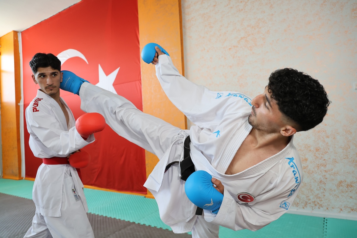 Ziel Olympia 2032: Karate-Hoffnung Diyar Hasanoglu stürmt nach WM-Bronze auf die Weltbühne!