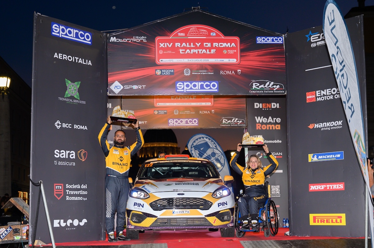 Motorsport-Sensation in Rom: Kübra Denizci Keskin triumphiert mit Handgas und feiert doppelten Podestplatz!