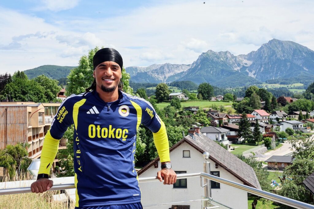 Neue Spielphilosophie unter Ismail Kartal: Archie Brown kündigt Systemwechsel an Neue Spielphilosophie unter Ismail Kartal: Archie Brown kündigt Systemwechsel an