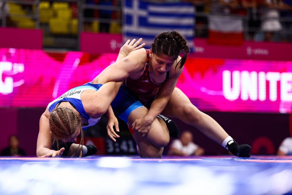 Goldmedaille gesichert: Elif Sevval Kurt ist neue U20-Europameisterin im Ringen