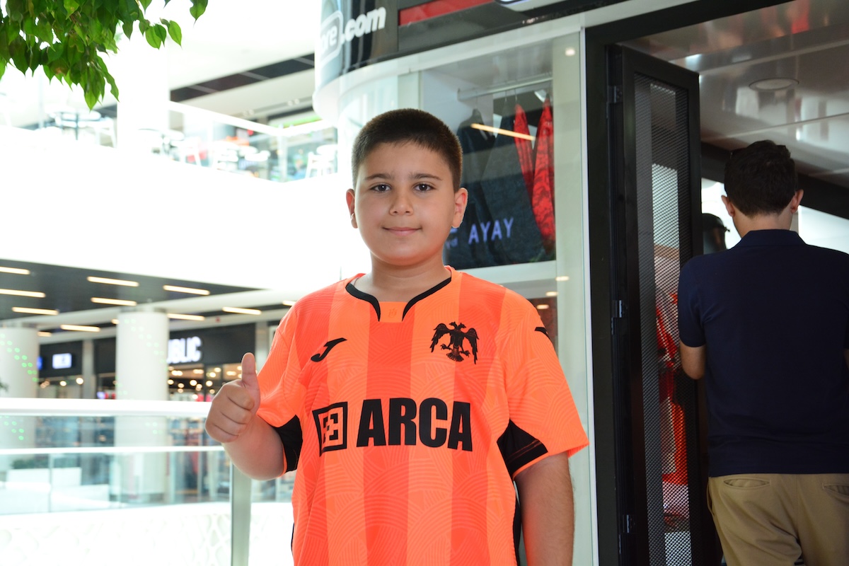 Ansturm auf die Traditionskleider: Süper-Lig-Neuling Corum FK löst gigantische Trikot-Euphorie aus!