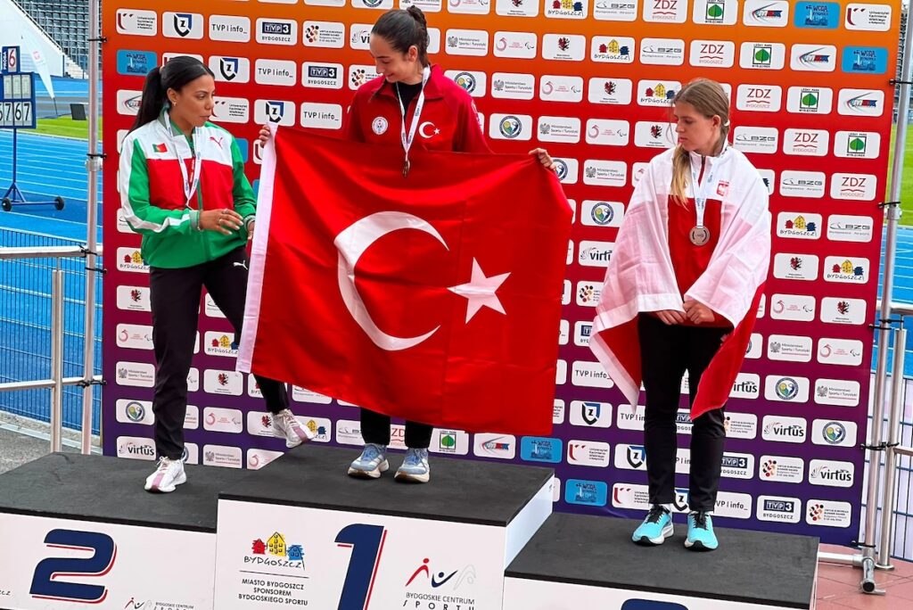 Medaillenregen in Polen: Türkische Sondersportler triumphieren mit 53 Auszeichnungen auf europäischer Bühne! Medaillenregen in Polen: Türkische Sondersportler triumphieren mit 53 Auszeichnungen auf europäischer Bühne!