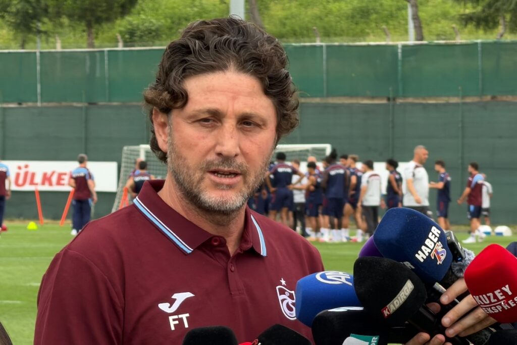 Trabzon-Trainer Tekke und Präsident Dogan äußern sich zu Salah – Sieg gegen Udinese und Transfergeständnis zu Nwaiwu Trabzon-Trainer Tekke und Präsident Dogan äußern sich zu Salah – Sieg gegen Udinese und Transfergeständnis zu Nwaiwu