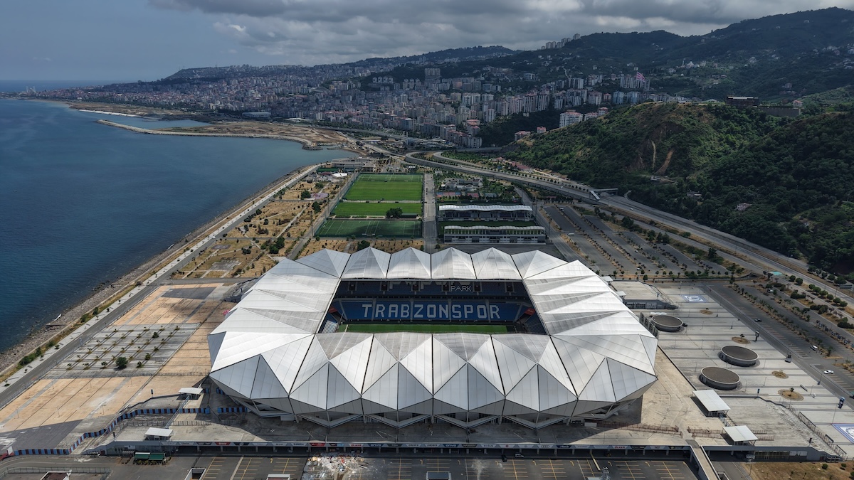 Umfassende Modernisierung bei Trabzonspor: Höhere Stadionkapazität und neue VIP-Logen vor Saisonstart