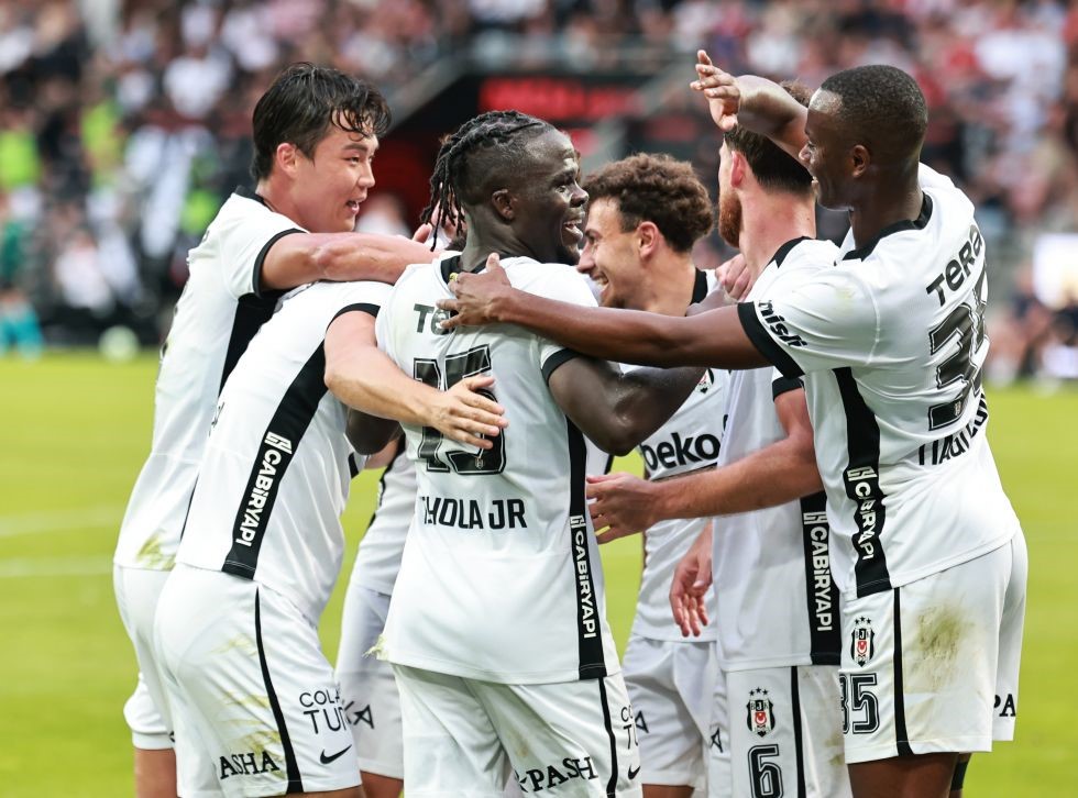Europa League-Qualifikation: Besiktas besiegt Midtjylland mit 2:0 und steht in der nächsten Runde