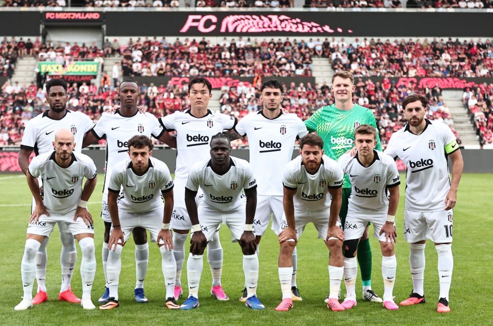 Fahrplan für den Erfolg: Italiano erklärt Taktik und kündigt Besiktas-Rotation an – Spieler begeistert vom Trainer