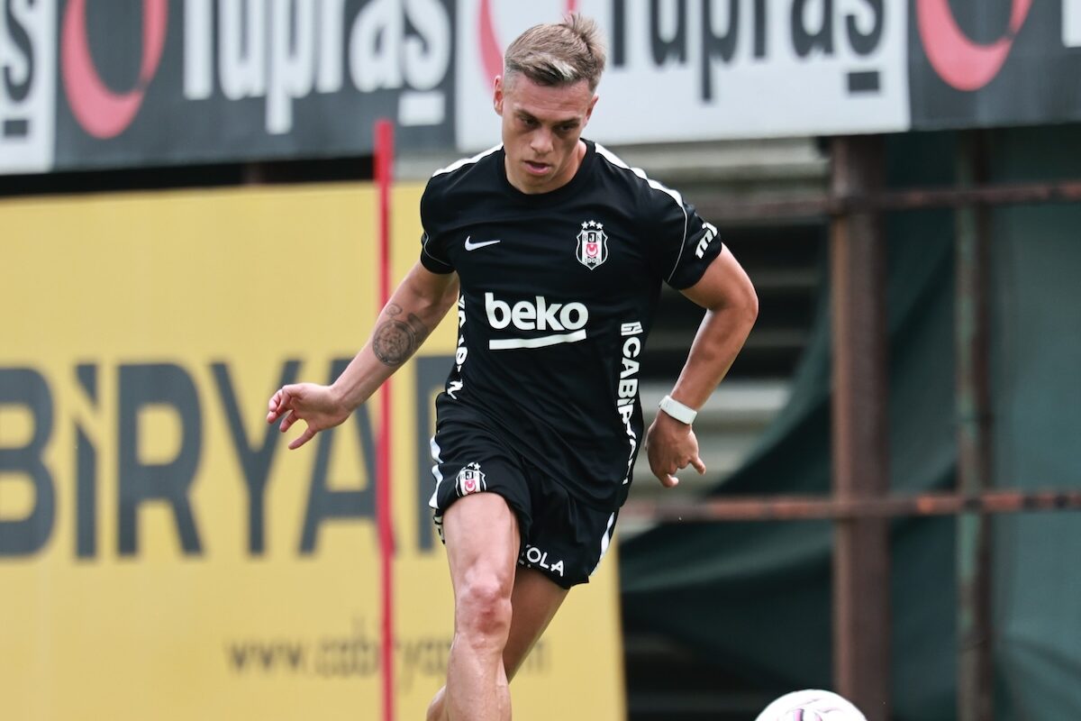 Startschuss in Ümraniye: Neuzugang Leandro Trossard feiert Trainingsdebüt bei Besiktas