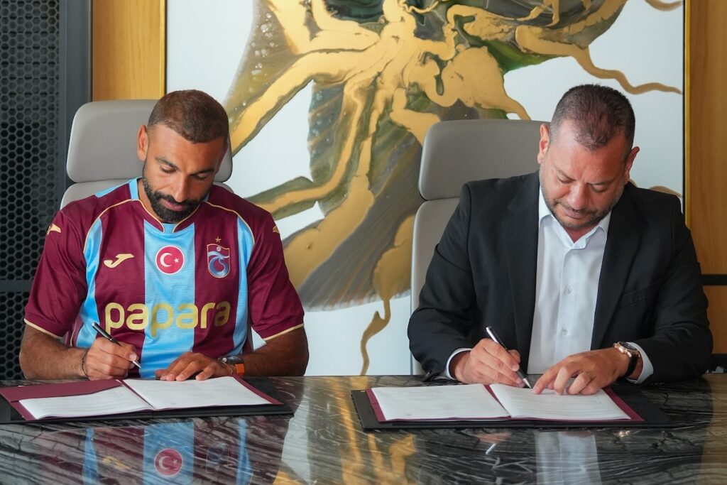 Finanzielle Enthüllung an der Börse: Trabzonspor legt Salah-Gehalt, Handgeld und Trikot-Beteiligung offen