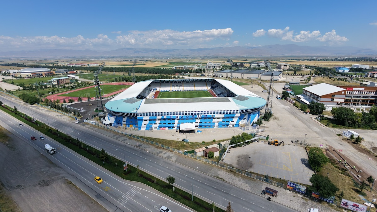 Süper-Lig-Rückkehr nach Erdbeben-Schock: Erzurumspor öffnet Kazım-Karabekir-Stadion voll besetzt gegen Galatasaray