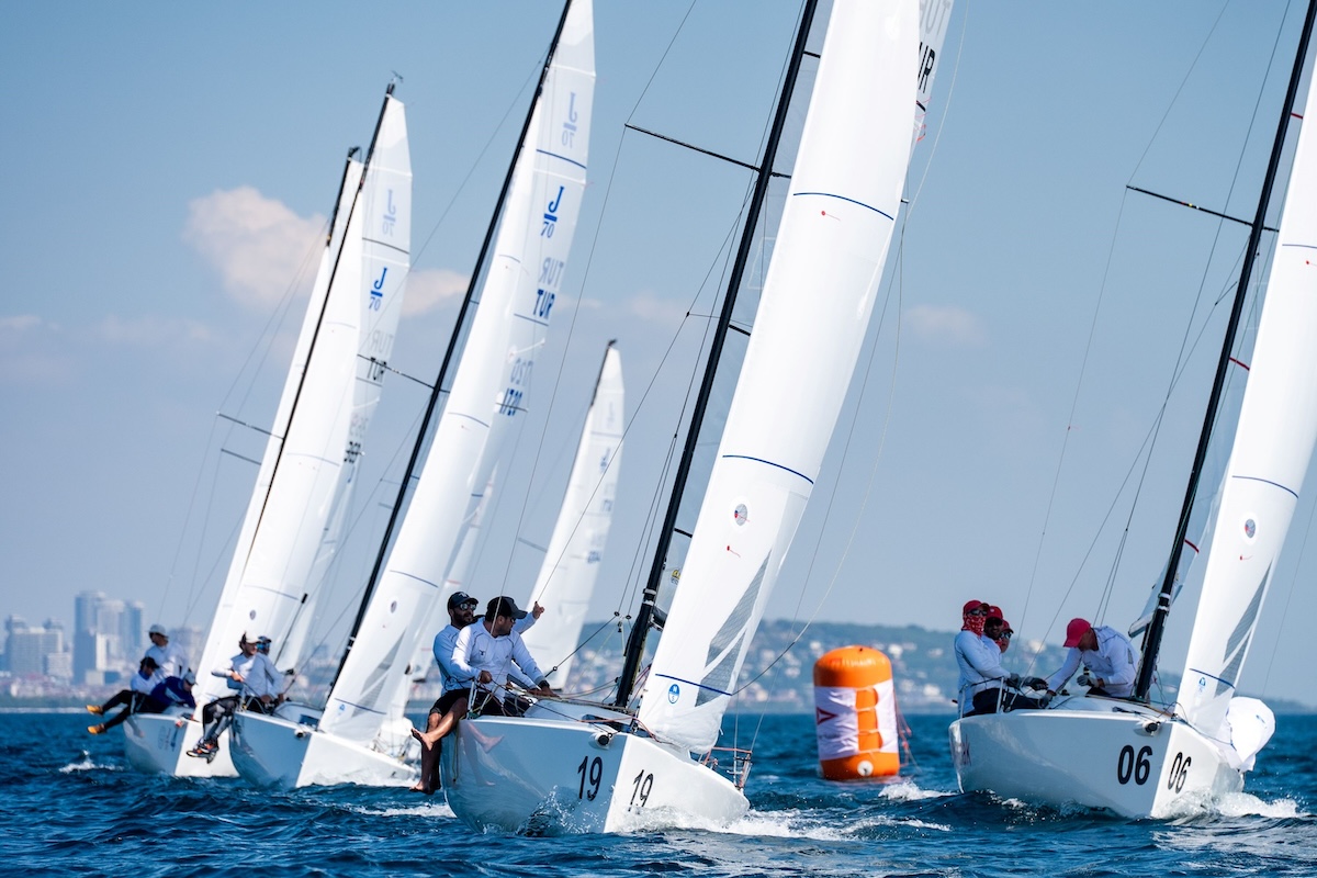 Segelsport-Highlight in Istanbul: Nautique Yachting gewinnt J70-Etappe der Olympos Regatta