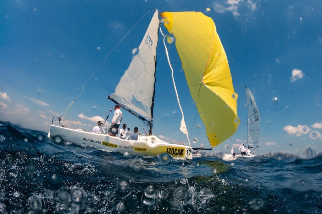 Segelsport-Highlight in Istanbul: Nautique Yachting gewinnt J70-Etappe der Olympos Regatta