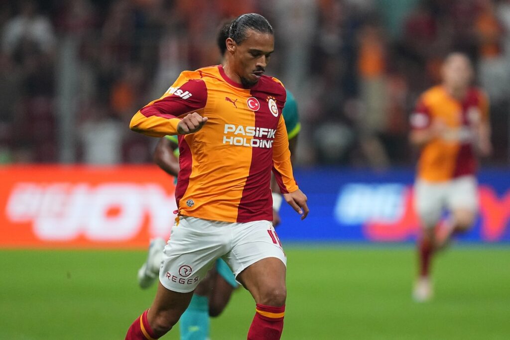 Frust nach Bankdrücker-Rolle: Galatasaray-Coach Okan Buruk reagiert bei Leroy Sane