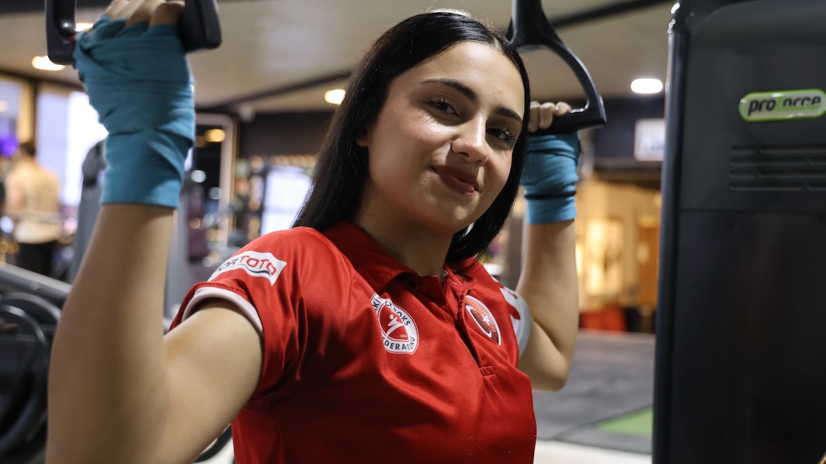 Nach Straßen-Vorfall mit 14: Wie Elif Tiras zur Kampfsport-Weltklasse aufstieg
