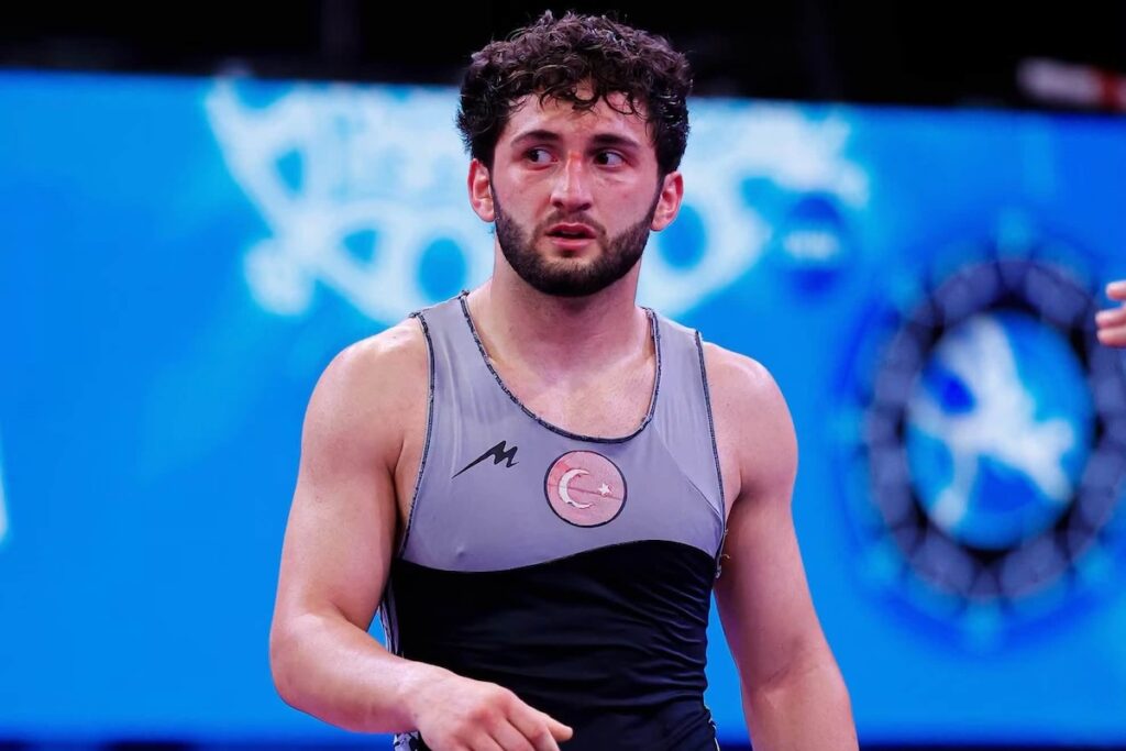 Silber-Coup in Bratislava: Salih Yusuf Yazici erkämpft Vizeweltmeister-Titel im Ringel-Griechenland-Stil
