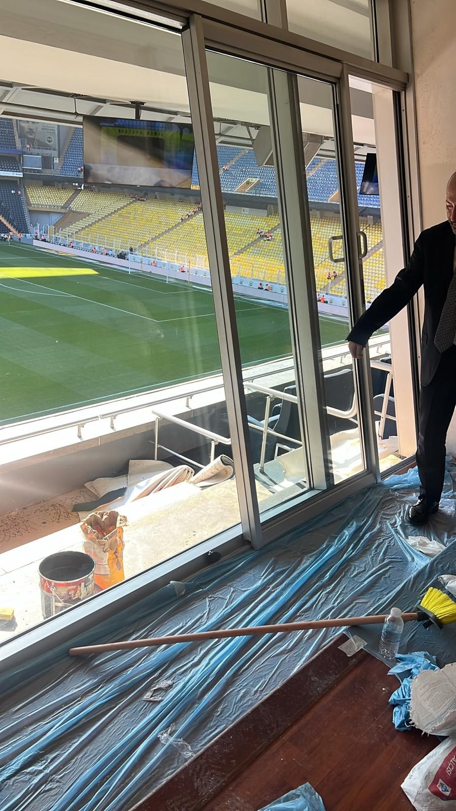 Gerichtsurteil sorgt für Eskalation bei Fenerbahce: Acun Ilicali und Vereinsführung liefern sich epische Schlammschlacht um Loge 217