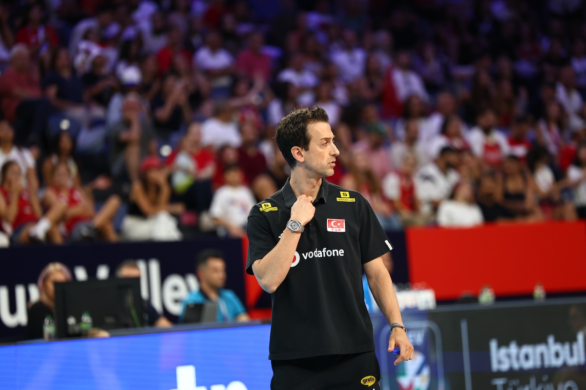 Weiße Weste bei der EM: Türkei schlägt Deutschland nach starkem Auftritt und holt vierten Sieg in Serie