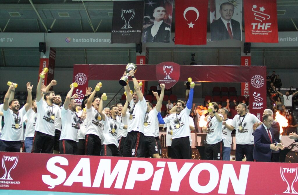 Triumph im Finale: Besiktas sichert sich den Handball-Präsidentenpokal