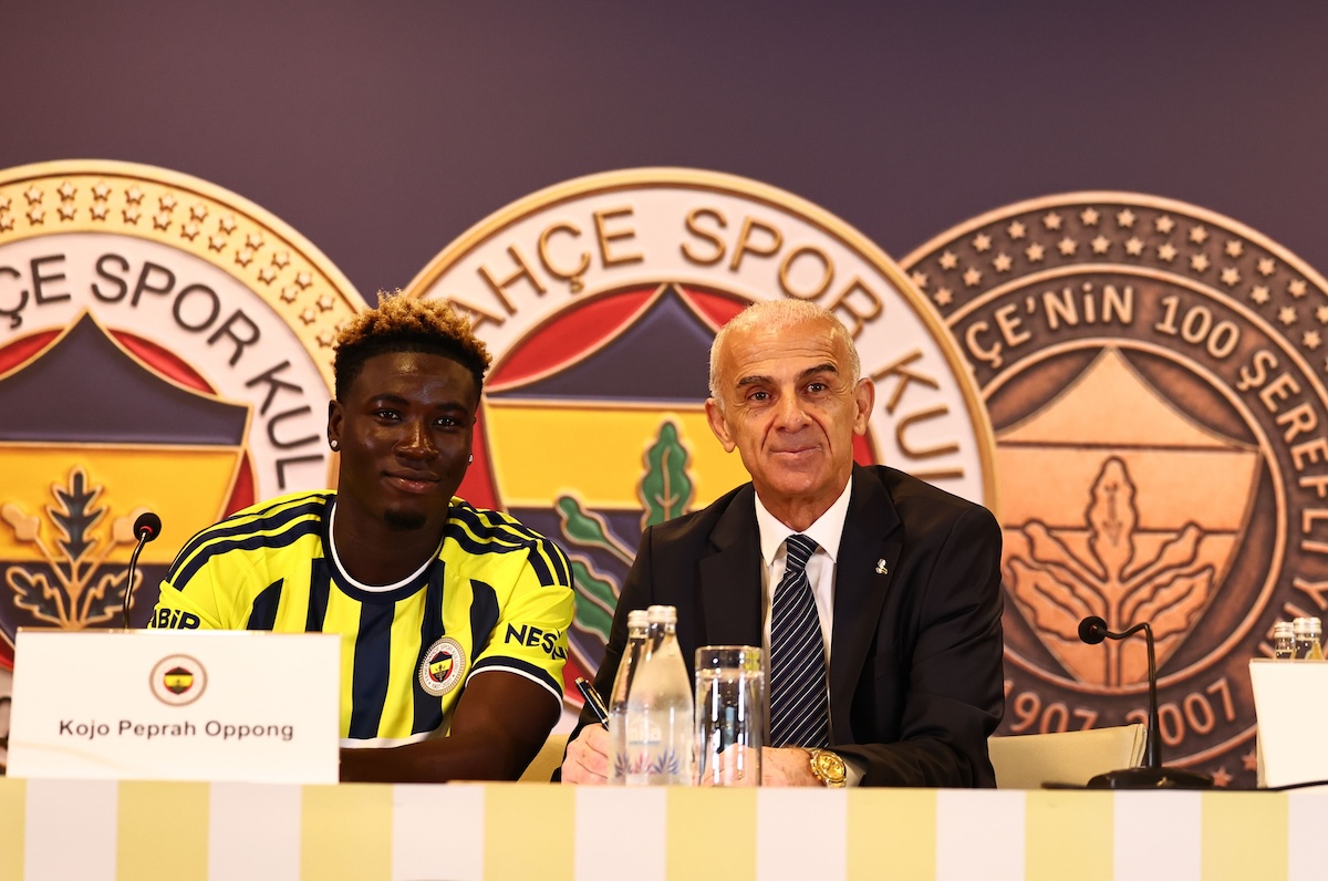 Fenerbahce präsentiert Abwehr-Talent Kojo Peprah Oppong: Ansage im Konkurrenzkampf