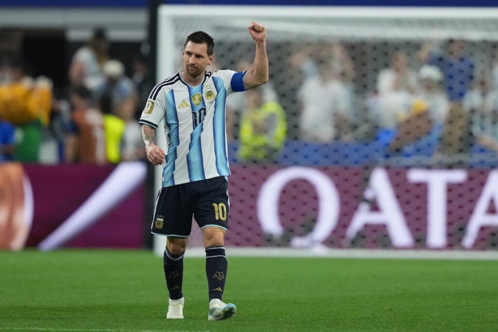 Schweigeminute nach Nationalteam-Rücktritt: Ganz Argentinien gedenkt Lionel Messi