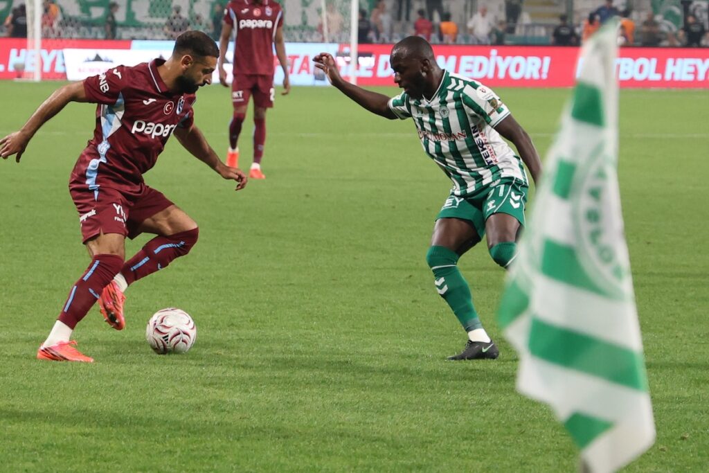 Frühe Entscheidung in Konya: Toth-Blitztor bringt Trabzonspor zum Auftakt ins Straucheln Frühe Entscheidung in Konya: Toth-Blitztor bringt Trabzonspor zum Auftakt ins Straucheln