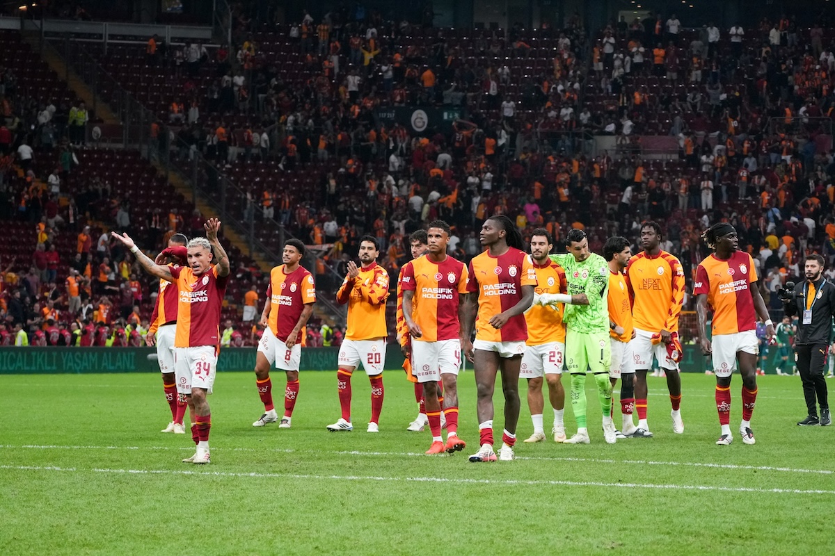 Heimserie ausgebaut: Galatasaray bezwingt Kocaelispor im RAMS Park und behauptet die Tabellenspitze