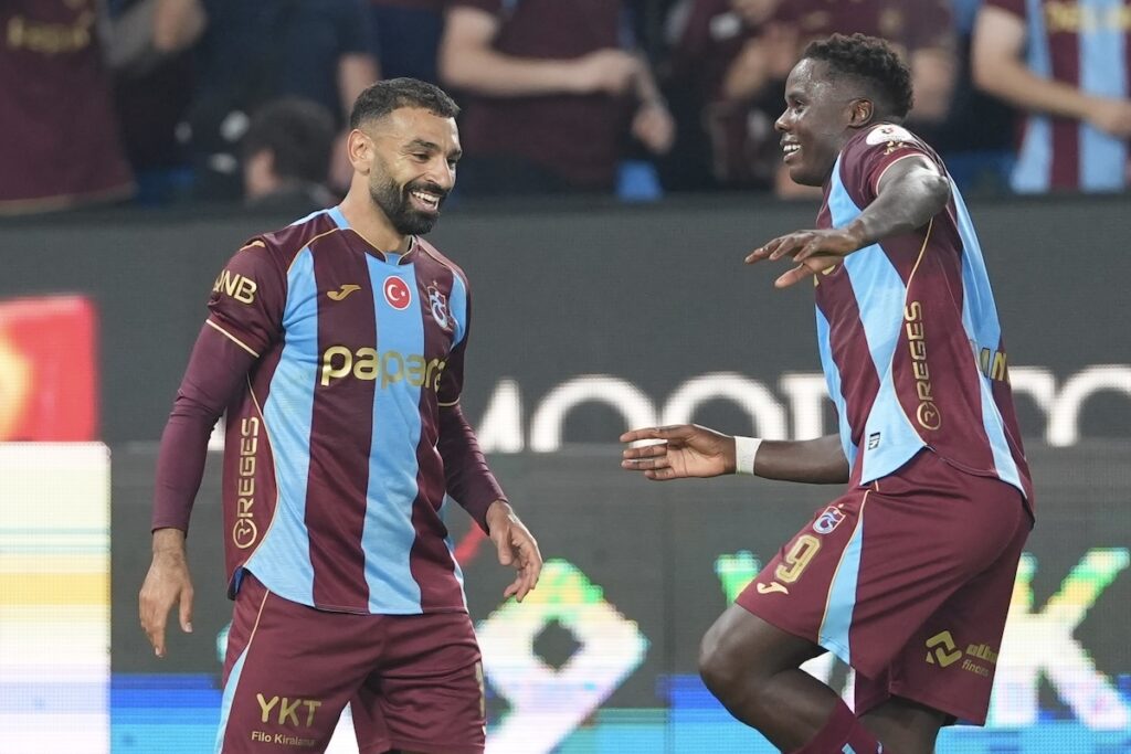 Salah zermalmt Galatasaray: Trabzonspor-Superstar schießt Meister im Alleingang bei 4:0-Demütigung ab Salah zermalmt Galatasaray: Trabzonspor-Superstar schießt Meister im Alleingang bei 4:0-Demütigung ab