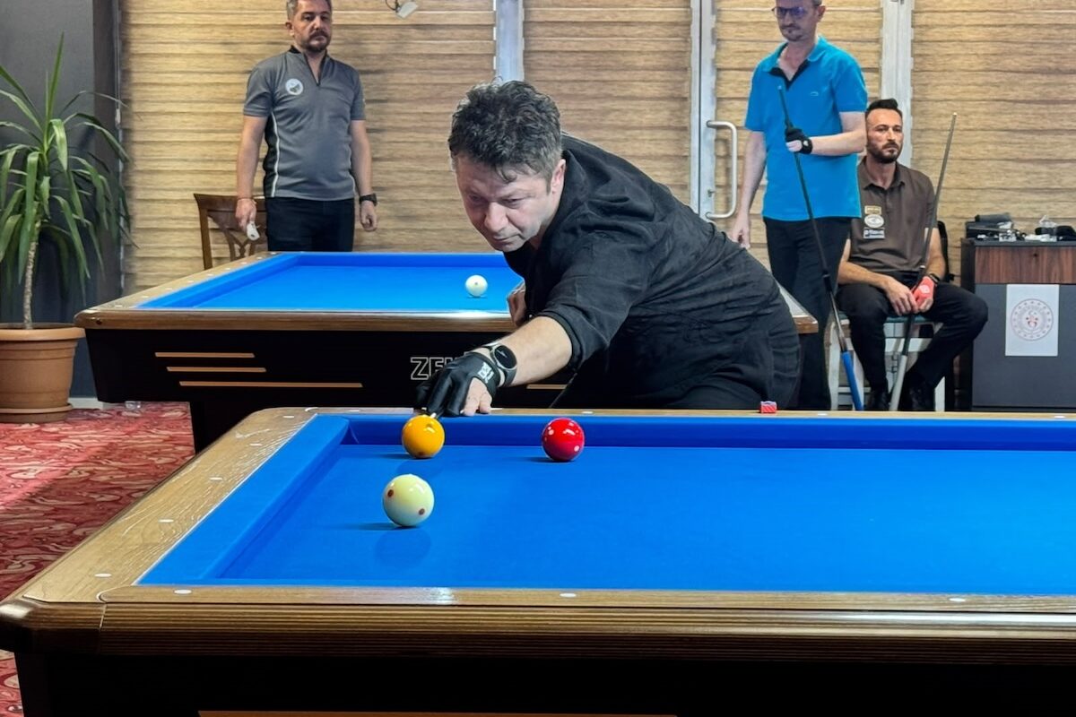 Dreiband-Elite verzaubert Düzce: Berkay Karakurt krönt sich zum Champion beim Longoni Cup