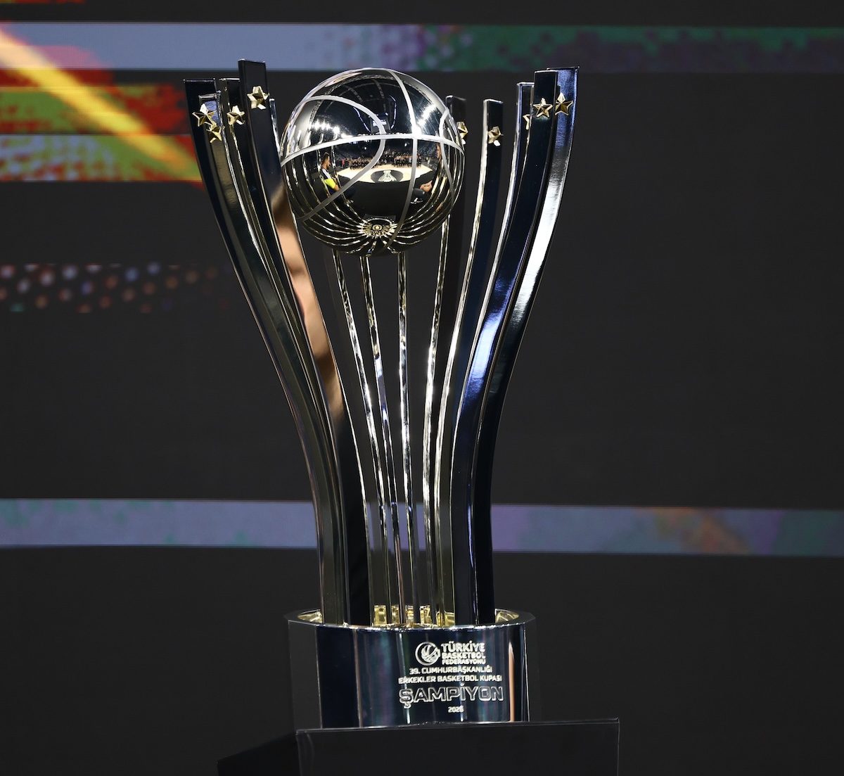 39. Präsidentenpokal der Männer: Fenerbahce und Besiktas im Derby-Finalclash um die erste Trophäe
