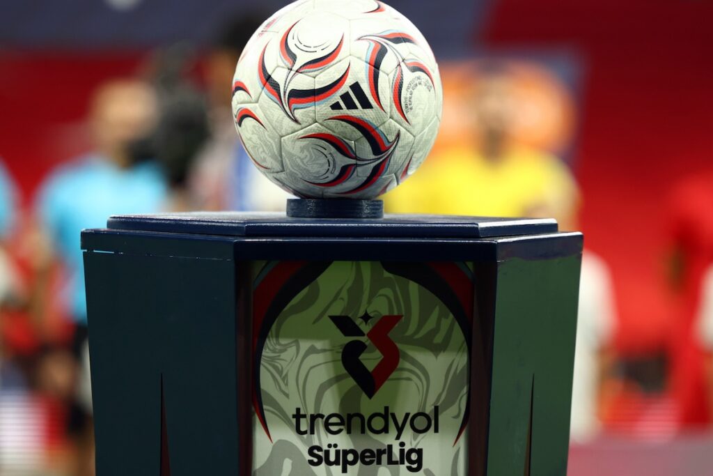 Offensivfeuerwerk in der Süper Lig: 161 Treffer und historische Tor-Rekorde erschüttern die Liga
