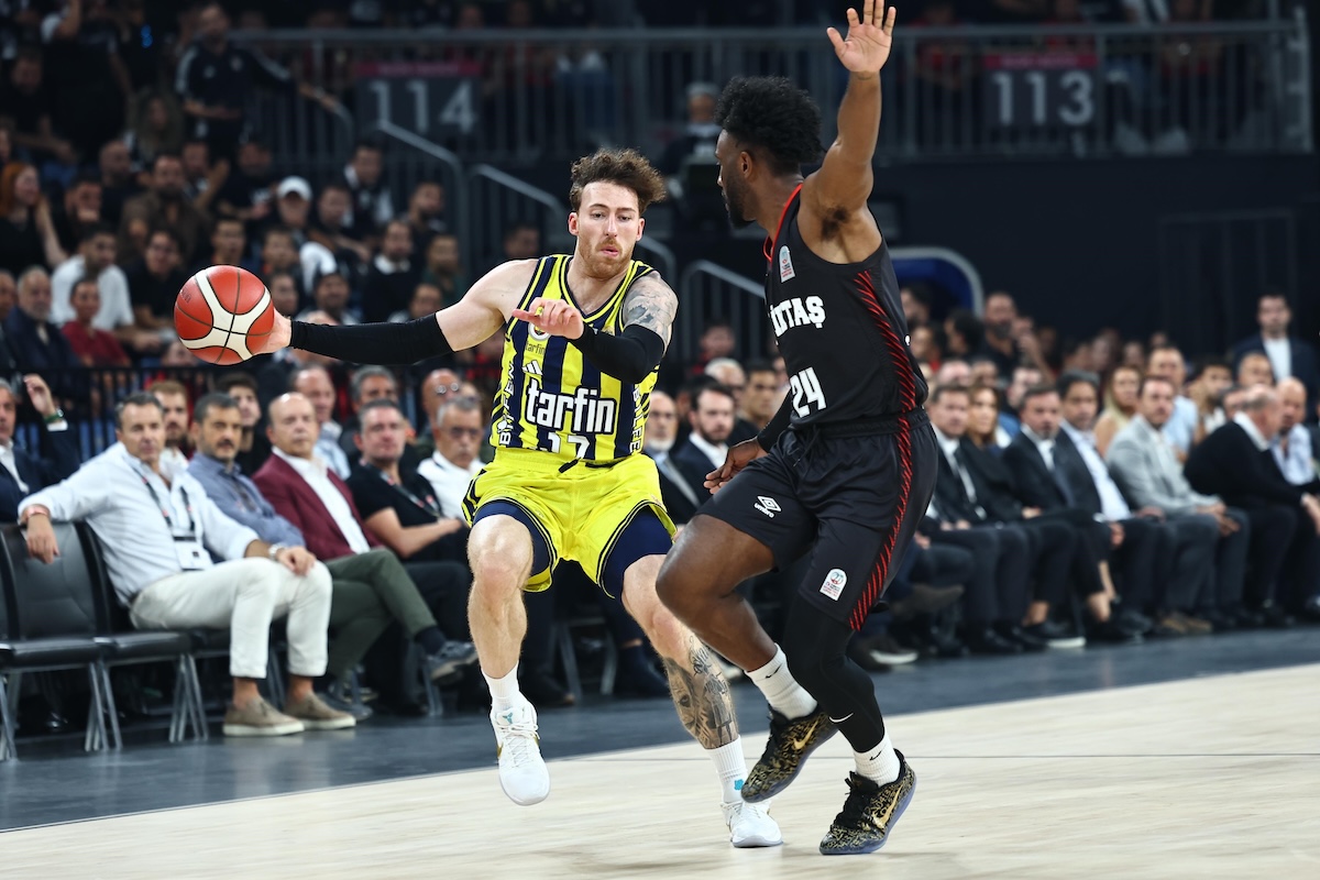 Fenerbahce Tarfin schlägt Besiktas GAIN und holt zum neunten Mal den Präsidentenpokal