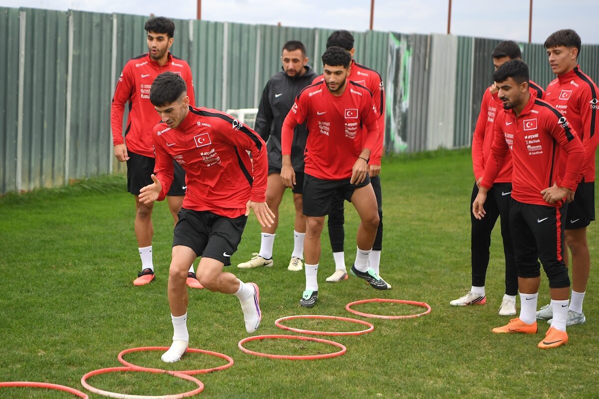Abstellung aus der A-Nationalmannschaft: Ilhan Fakili soll U21 der Türkei zur EM-Quali führen