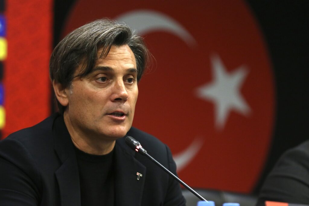 Montella bricht sein Schweigen nach Frankreich-Pleite: „Wir hätten mehr verdient gehabt“ Montella bricht sein Schweigen nach Frankreich-Pleite: „Wir hätten mehr verdient gehabt“