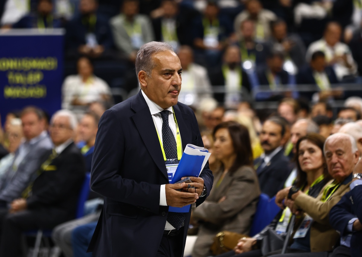 Finanz-Schock bei Fenerbahce: Vereinsführung legt gewaltigen 27,8-Milliarden-Schuldenberg offen!