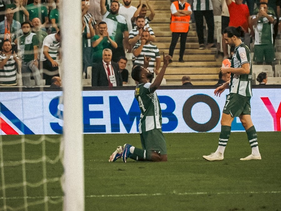 Metin-Oktay-Rekord gebrochen: Kelechi Iheanacho schreibt nach 64 Jahren Geschichte