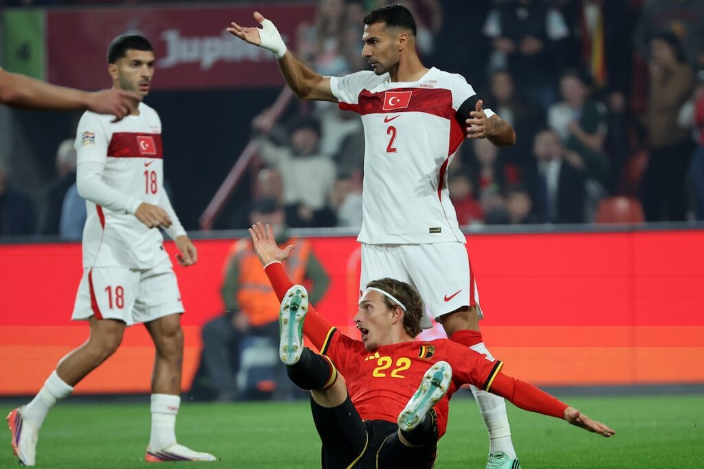 Frühes Tor von Zeki Celik reicht nicht: Juventus Turin bangt nach VAR-Drama gegen Stade Rennes Frühes Tor von Zeki Celik reicht nicht: Juventus Turin bangt nach VAR-Drama gegen Stade Rennes