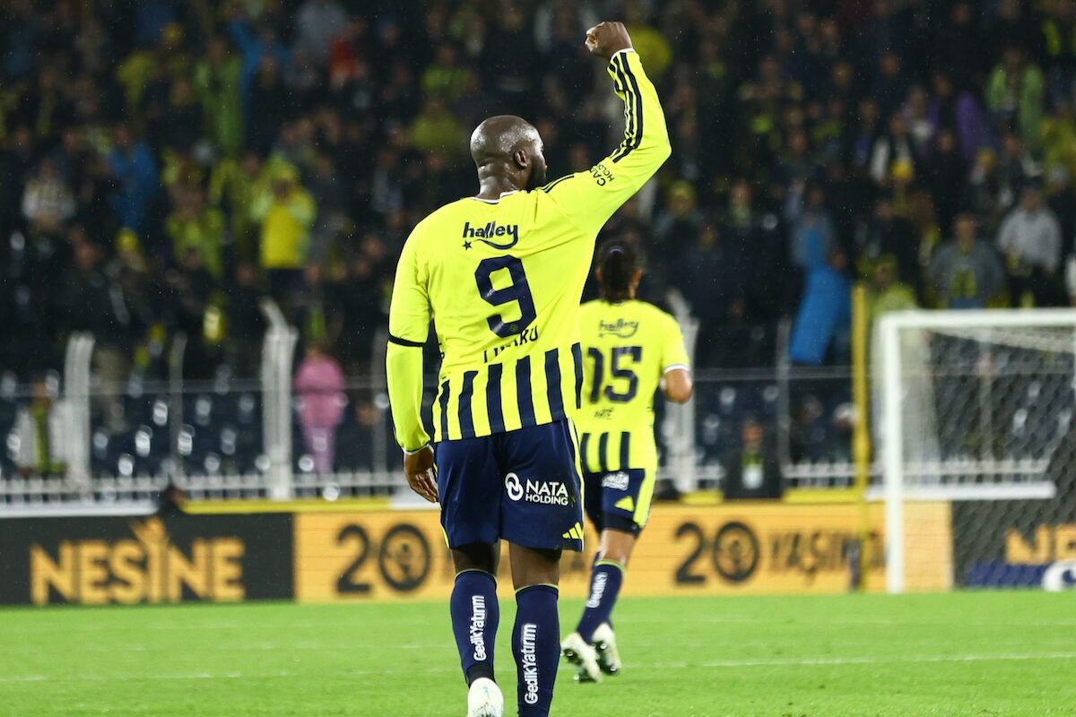 Souveräner Auftritt in Kadiköy: Fenerbahce schlägt Alanyaspor klar mit 3:0