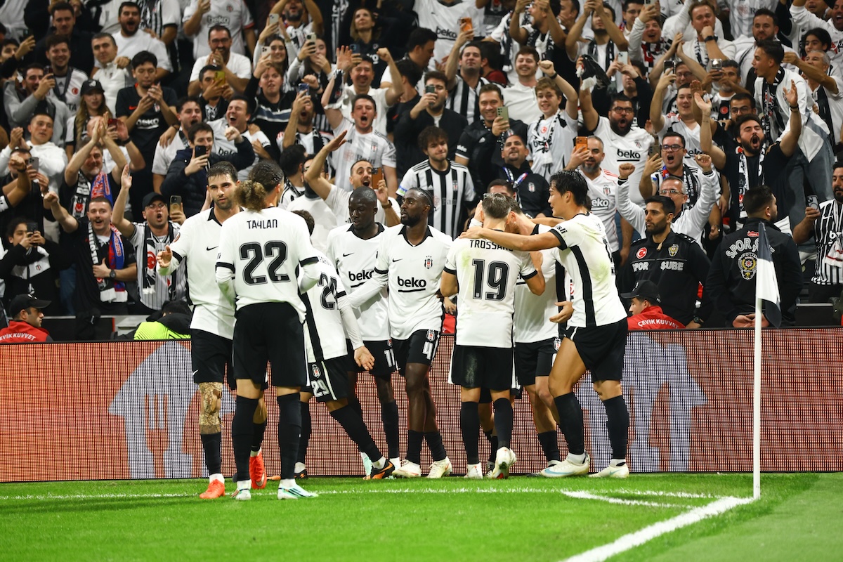 Dramatischer Schlagabtausch in Dolmabahce: Junior Olaitan rettet Besiktas‘ B-Elf einen Punkt gegen Crystal Palace