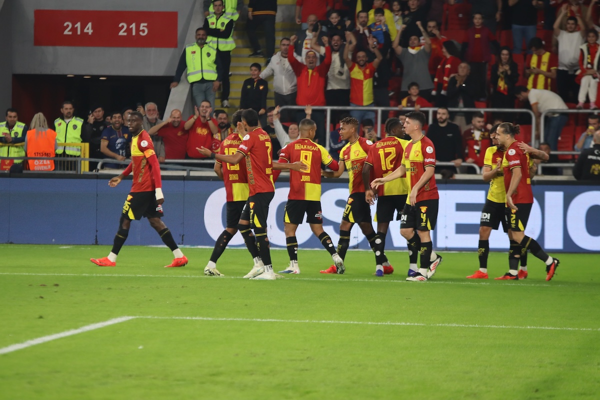 Begehrt in Europa: Göztepe-Torjäger Juan vor 20-Millionen-Wechsel im Januar